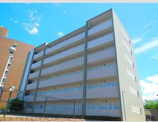 パルクレールの外観