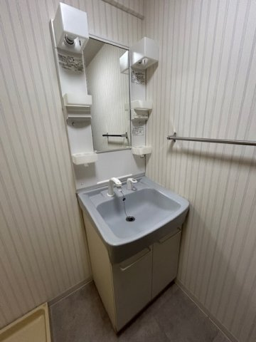 ソレアード川添の洗面所