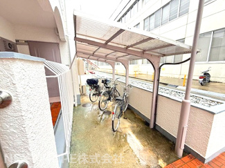 【駐輪場】 | メゾンローズ塚口　リフォーム済 | 自転車置き場です♪