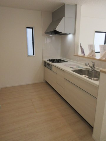 【仲介手数料無料】新築戸建　熊谷市赤城町1-161（全2棟）のキッチン