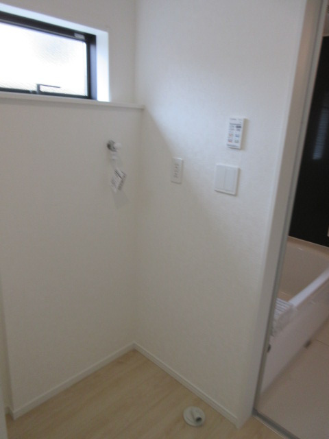 【仲介手数料無料】新築戸建　熊谷市赤城町1-161（全2棟）のランドリースペース