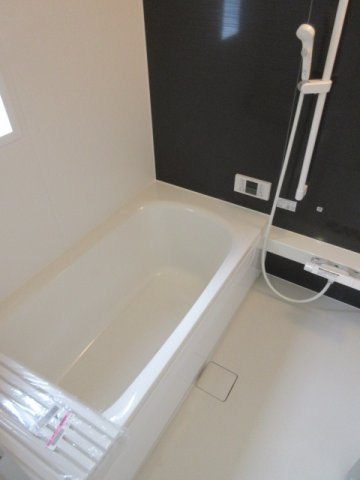 【仲介手数料無料】新築戸建　熊谷市赤城町1-161（全2棟）の浴室