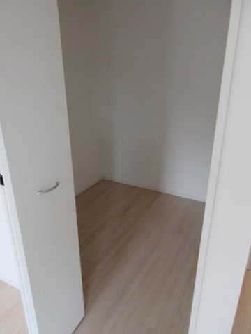 【仲介手数料無料】新築戸建　熊谷市赤城町1-161（全2棟）の収納