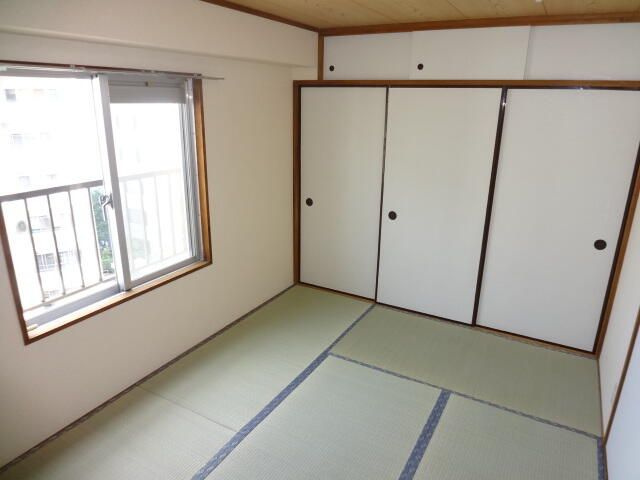 ワコー王子マンション