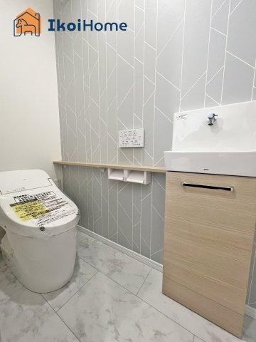 神戸市西区竜が岡2丁目全2棟2号地　新築戸建　のトイレ|【ホームページに現地動画掲載中】●年中無休：当日予約可●タンクレストイレでスッキリしております！