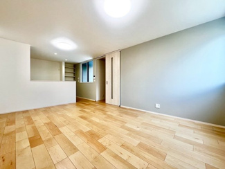 【居間・リビング】 | 百舌鳥本町２丁　新築一戸建