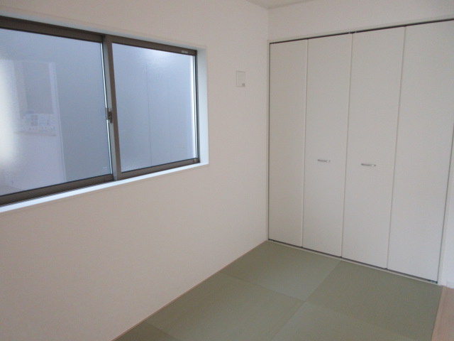 【仲介手数料無料】新築戸建　熊谷市赤城町1-161（全2棟）の和室