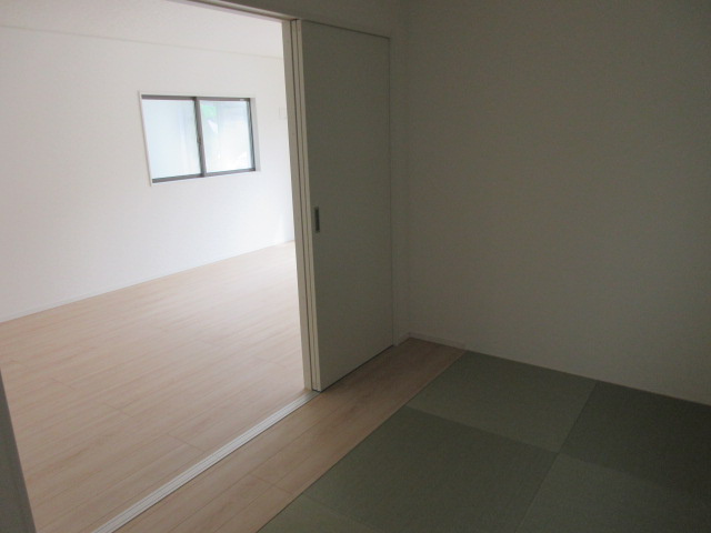 【仲介手数料無料】新築戸建　熊谷市赤城町1-161（全2棟）の和室