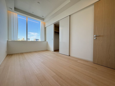 【洋室】 | ザ・パークハウスグラン三番町26 | 8.2J