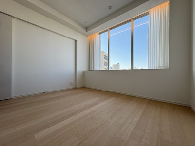 【洋室】 | ザ・パークハウスグラン三番町26 | 9.2J