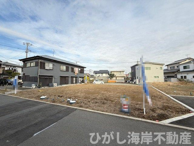 平塚市南原2丁目　売地　全２区画の前面道路含む現地写真|現地外観