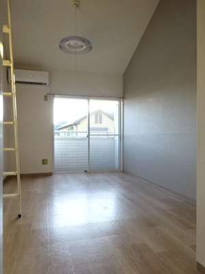 【寝室】 | サンライズK