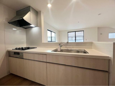 【キッチン】 | 沼袋２丁目～「沼袋」駅６分・新築戸建～