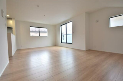 【居間・リビング】 | 沼袋２丁目～「沼袋」駅６分・新築戸建～