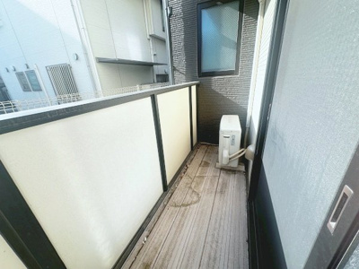 【バルコニー】 | アッパービレッジ根岸 | ※クリーニング前の写真です