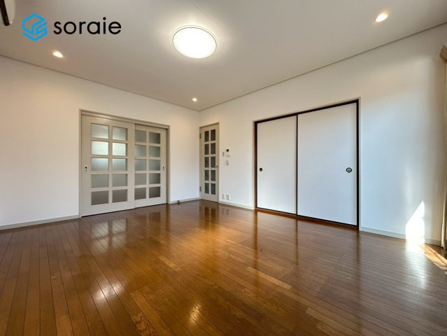 所沢市松が丘2丁目　中古戸建の居間・リビング|1月16日撮影