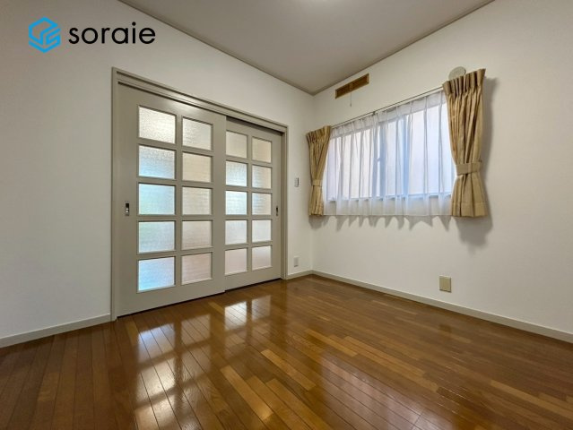 所沢市松が丘2丁目　中古戸建の洋室|1月16日撮影