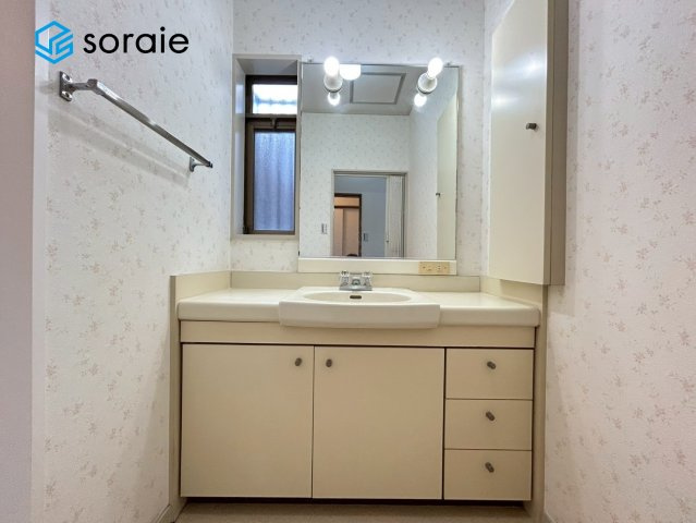 所沢市松が丘2丁目　中古戸建の独立洗面台|1月16日撮影