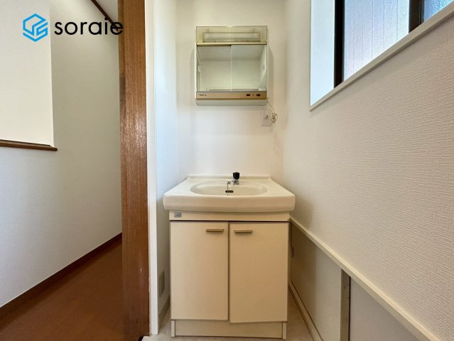 所沢市松が丘2丁目　中古戸建の独立洗面台|1月16日撮影