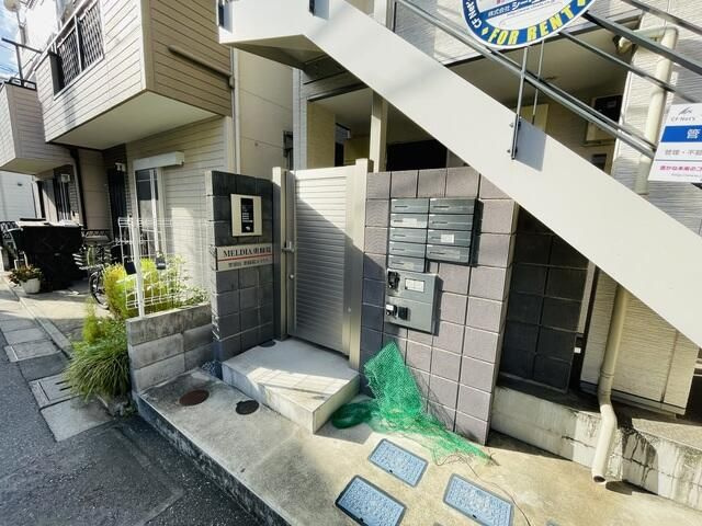 ＭＥＬＤＩＡ東向島のエントランス