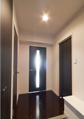 クレアールフレスカの玄関