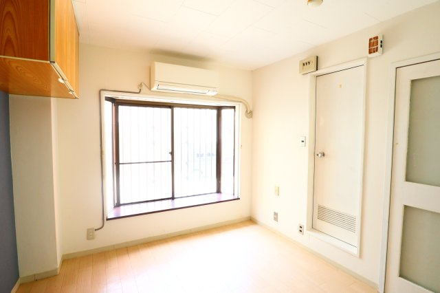 サンコーポ生駒の居間・リビング