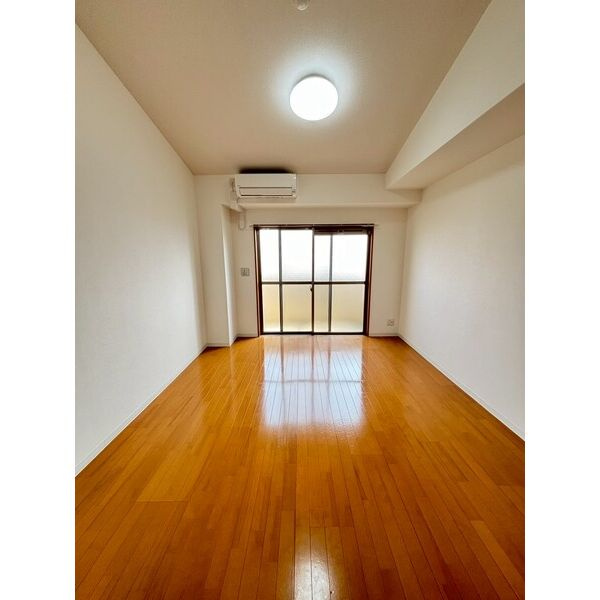 センターポイント吉志部の居間・リビング