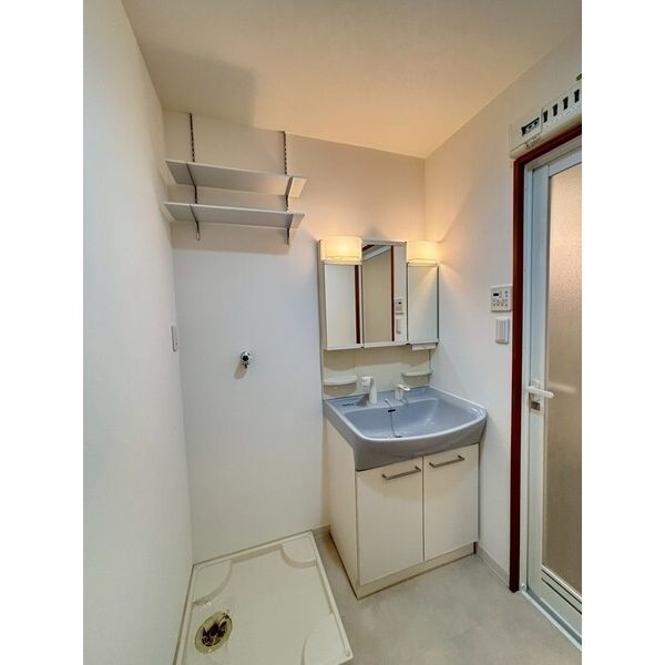 センターポイント吉志部の洗面所