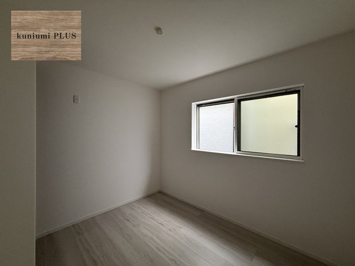 東大阪市南上小阪　B号地の洋室