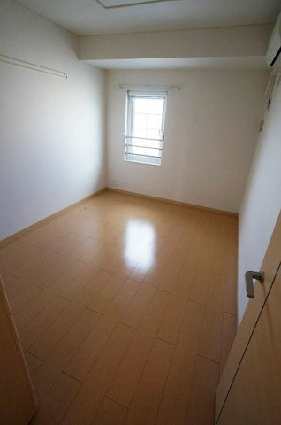 ノーブル桜岡の内装