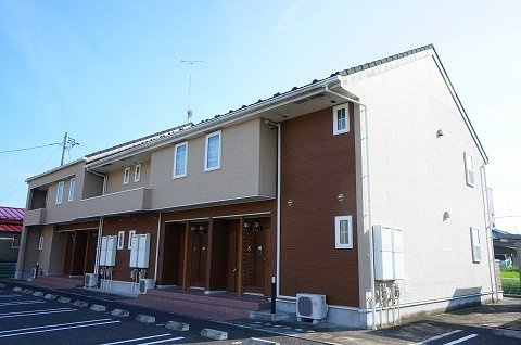 ノーブル桜岡の外観