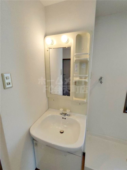 【洗面所】 | ROYAL COURT