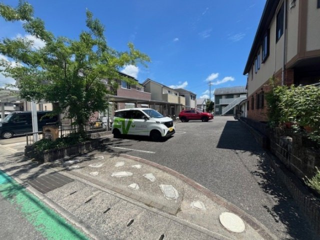 アミエーラの駐車場