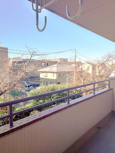 ライオンズマンション白山のバルコニー