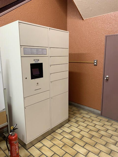 ライオンズマンション白山のその他共用部分|宅配ボックスです。