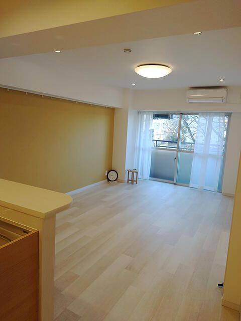 ライオンズマンション白山の居間・リビング