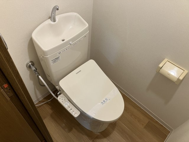 アメニティマンションのトイレ|温水洗浄便座
