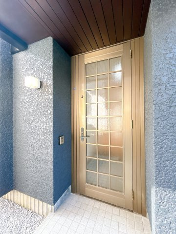 リフォーム済中古戸建　本巣市文殊　昭和59年築の玄関