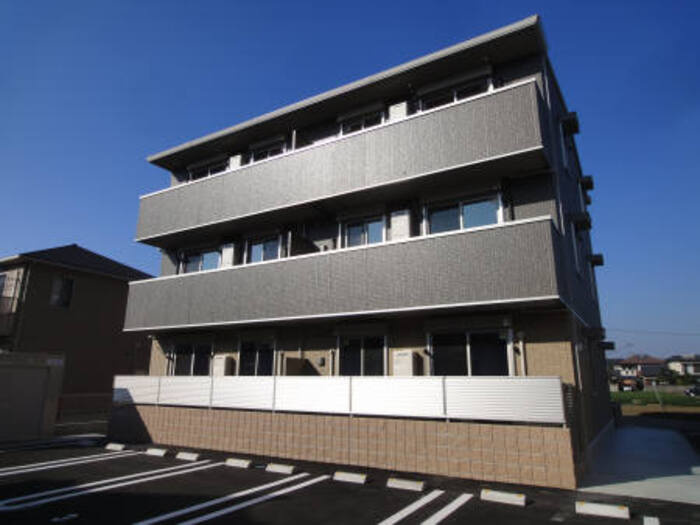 熊本市南区近見３丁目のアパートの外観