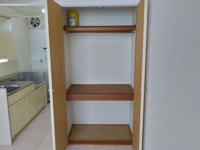 エステートピアＫの収納