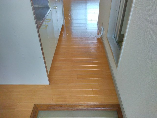 エステートピアＫの玄関
