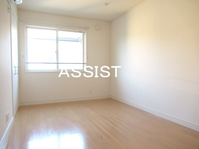 やまふく・吉祥寺の寝室|写真：設備同仕様の別物件です