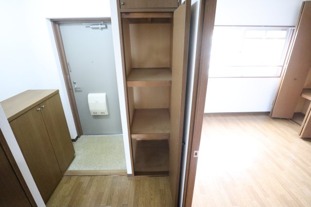 サンローレル生駒の収納