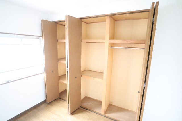 サンローレル生駒の収納