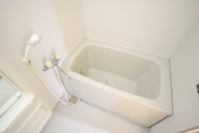 サンローレル生駒の浴室