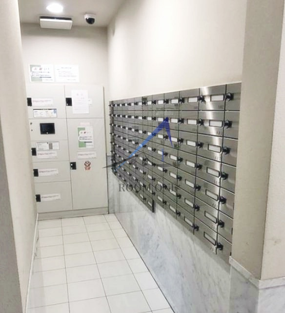 ヴェルステージ秋葉原ＥＡＳＴのその他共用部分|集合ポストと宅配ボックスです。