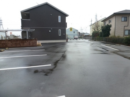 エルハーベンの駐車場