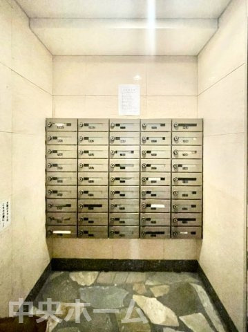 コアマンション御徒町フリージオの設備|メールボックス