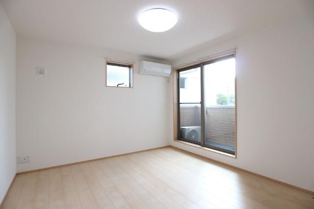 アイルグランの居間・リビング