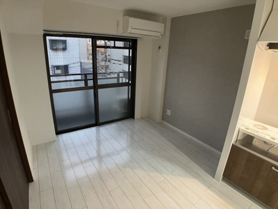 【居間・リビング】 | 大国町池田マンション 仲介手数料無料